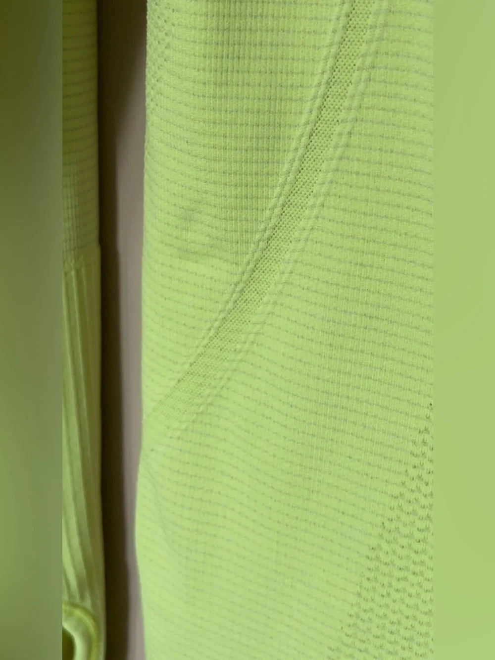 Lululemon Swiftly Tech Long Sleeve Women's Shirt